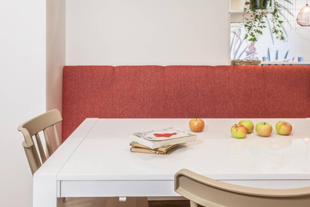 Apartment Evita In The Old Center Of Sunny Копер Экстерьер фото